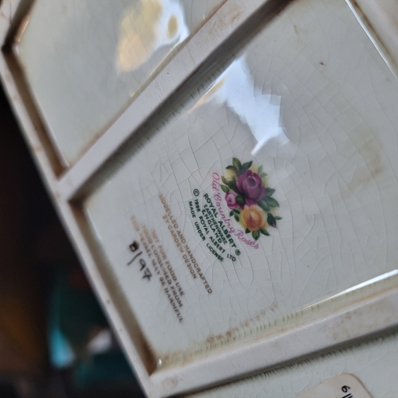 Royal Albert Old Country Roses Teapot Handcrafted Cardew Design Clock Fireplace - Picture 8 of 8